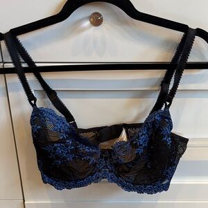 Wacoal Black and Blue Lace Bra
